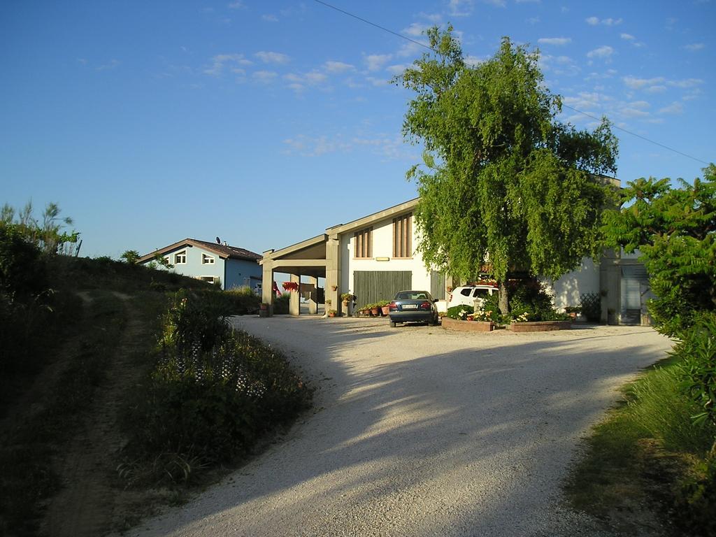 Agriturismo Le Essenze - Terrazza Sulla Romagna Cesena Dış mekan fotoğraf